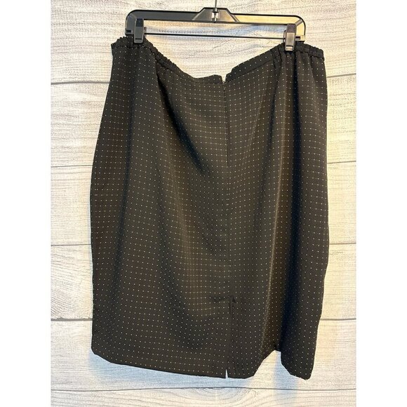 Vintage Black with Green Polka Dot Skirt - Picture 3 of 3